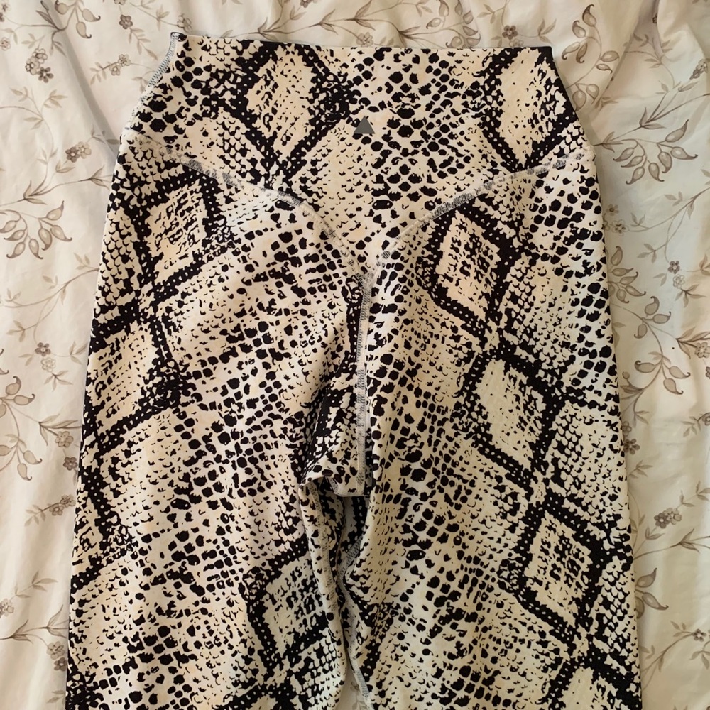 Balance Athletica Ascend Pant - Python